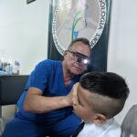 Iahula fortalece la atención otológica con la visita de médico especialista
