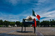 Reclaman ausencia de Sheinbaum en Culiacán tras visita a Sinaloa; colocan silla vacía en Palacio de Gobierno