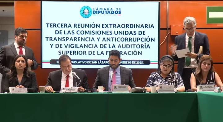 Cuestionan diputadas perfil para contralor interno de la FGR por impulso de fiscal Gertz Manero