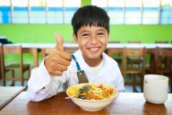 Midis amplía el piloto “Desayuno en mi cole”: 11 mil escolares más recibirán desayunos nutritivos en Lima y Callao