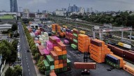 Trump imposes new import tariffs, citing national security