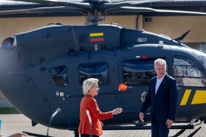 EU accuses Russia of hitting president's plane with GPS jammer midflight
