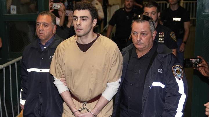 US judge dismisses terrorism charges against Luigi Mangione, murder charges remain
