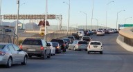 Continúan los largos tiempos de espera para cruzar a El Paso