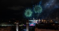 Estopa con seis temas en catalán y la Font Màgica recuperada llenan de fiesta el Piromusical
