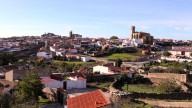 El pueblo de Cáceres que otorga 3.000 euros por cada niño menor de tres años: "Por el incremento del coste de la vida"