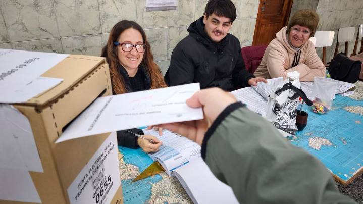 Elecciones 2025 en Provincia de Buenos Aires: cómo denunciar fraude y qué sanciones existen