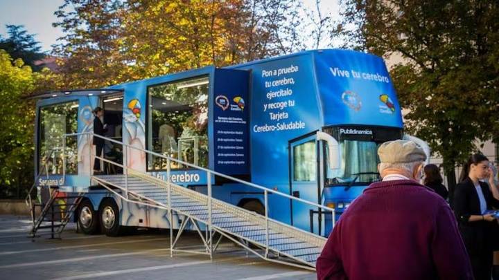El Autobús del Cerebro hace parada en Murcia con atención gratuita