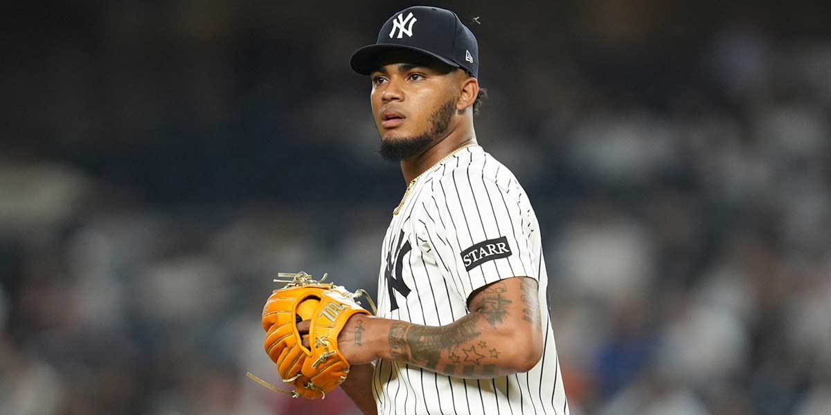 Yankees bullpen enters Marlins, Rockies territory with latest collapse