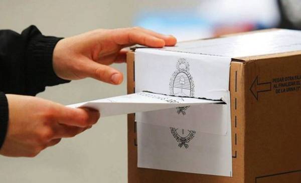 Expectativa en La Plata: cierran los comicios y se esperan resultados