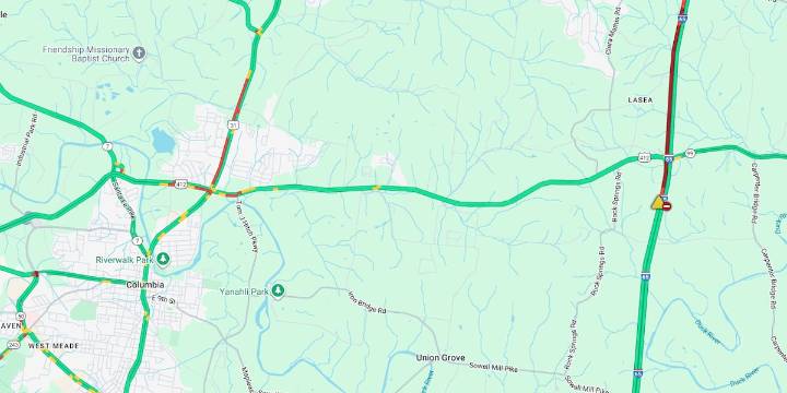 Rollover wreck on I-65 causing traffic delays