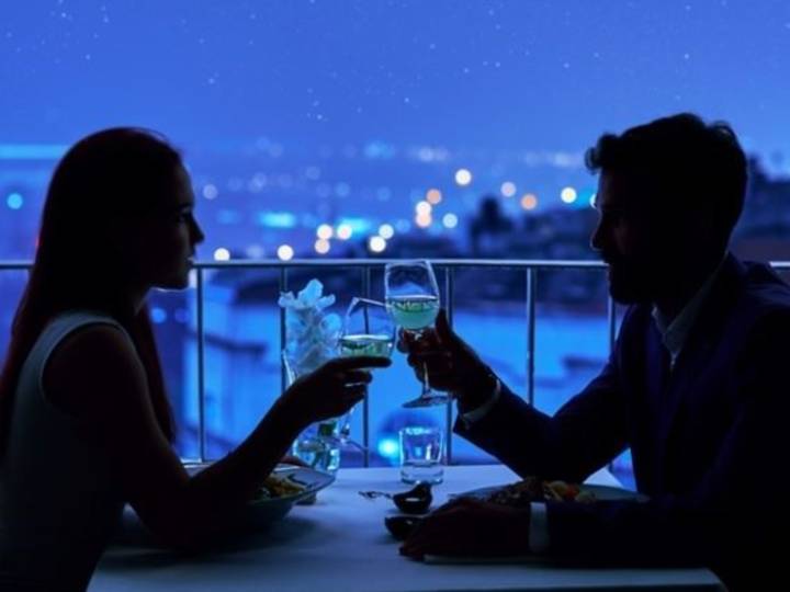 Los hombres millennials de Estados Unidos dicen que se endeudan cada vez más en citas románticas