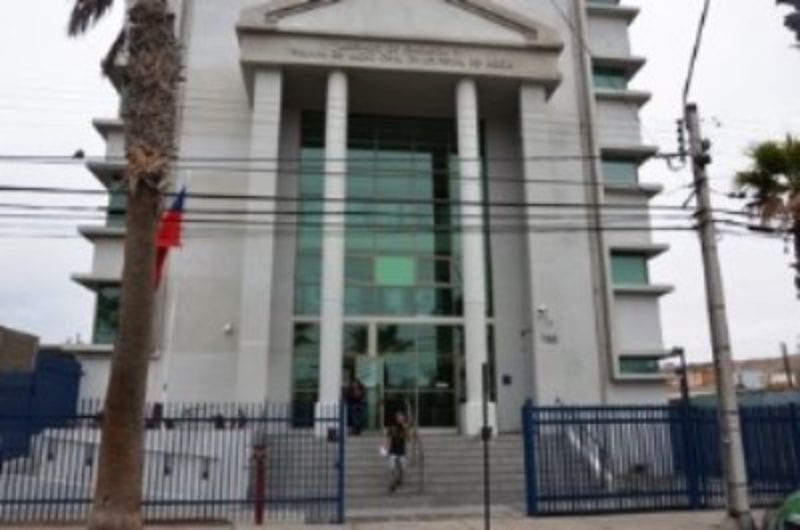 Prisión preventiva para banda que robaba celulares en La Serena y Arica