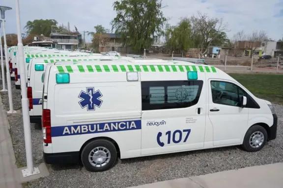 Neuquén sumó 110 vehículos cero kilómetro para fortalecer la salud pública