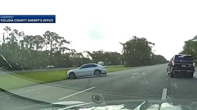 Volusia County sheriff uses pit maneuver to stop high