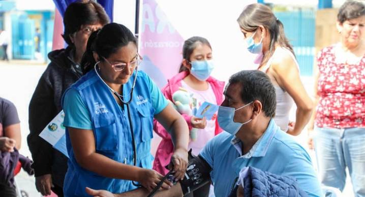 Piura: Impulsan campaña gratuita por el Día del Corazón y lactancia materna