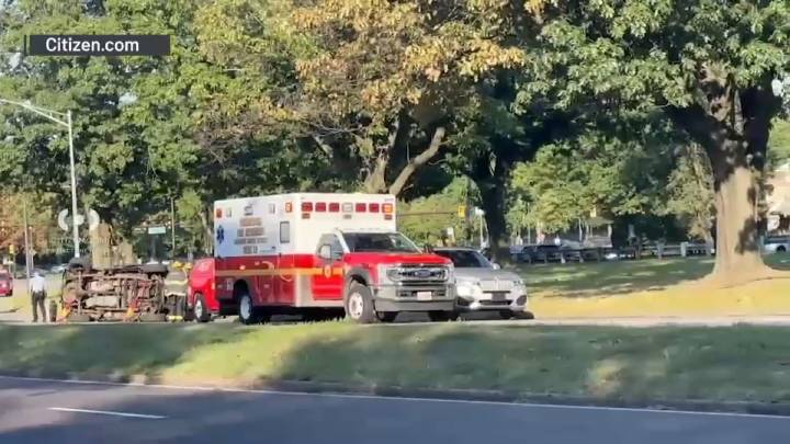 Un muerto y 2 heridos en aparatoso accidente en el Roosevelt Blvd