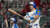 Braves catcher Sean Murphy will undergo season-ending surgery to repair a labral tear in his hip