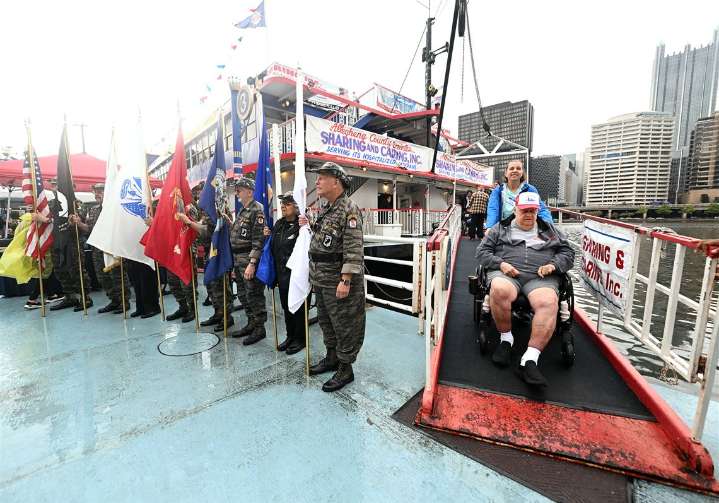Hundreds of hospitalized veterans hit Pittsburgh's rivers for Sharing and Caring's annual boat ride