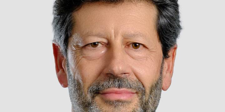 Hitachi Rail Group CEO Giuseppe Marino is trying to build high