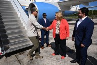 Independentista de Puerto Rico tilda de "sumisión" recibir al secretario de Guerra de EE.UU.