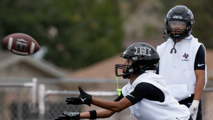 Friday night sights from Hanks vs. Americas in El Paso football