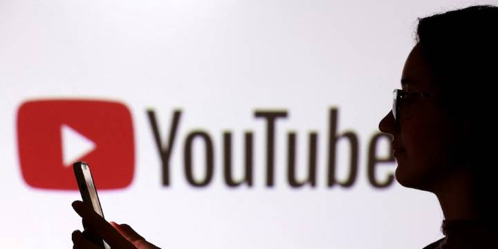 YouTube Music prueba anfitriones de IA: contarán historias y curiosidades entre canciones