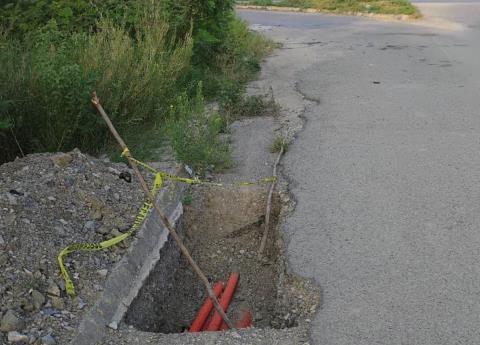 Dejaron ´peligrosas´ zanjas en una calle
