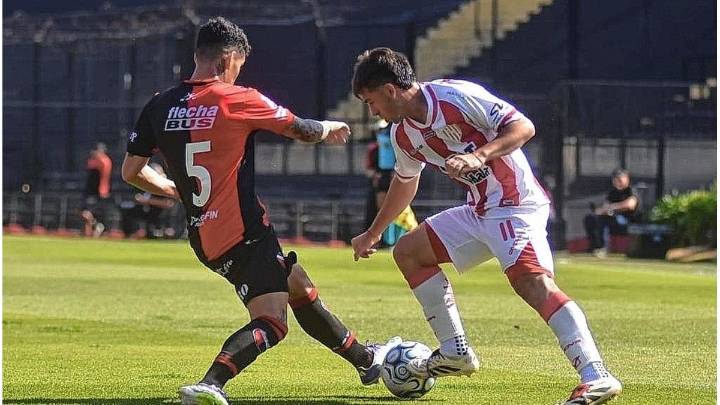 Colón le gana a Unión 2-1 en el Clásico de la Copa Santa Fe