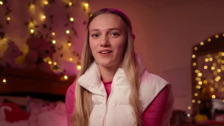 Watch trailer for Netflix's 'Unknown Number: The High School Catfish'