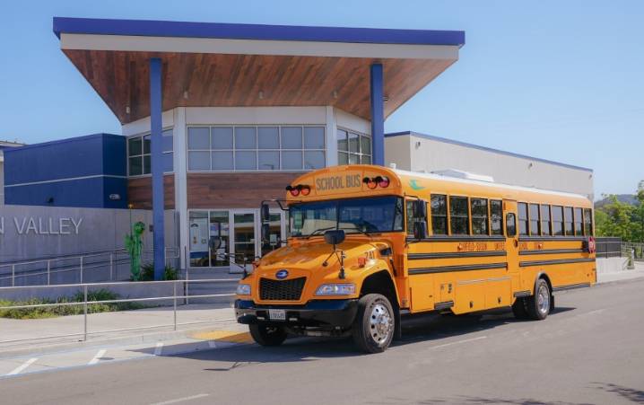 FSUSD offers new app ensuring parents' peace of mind over student transportation
