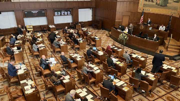 Vote on Oregon's transportation bill delayed until end of September