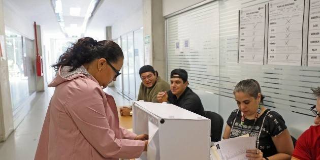 UdeG: Elecciones del CGU cierran jornada con participación récord