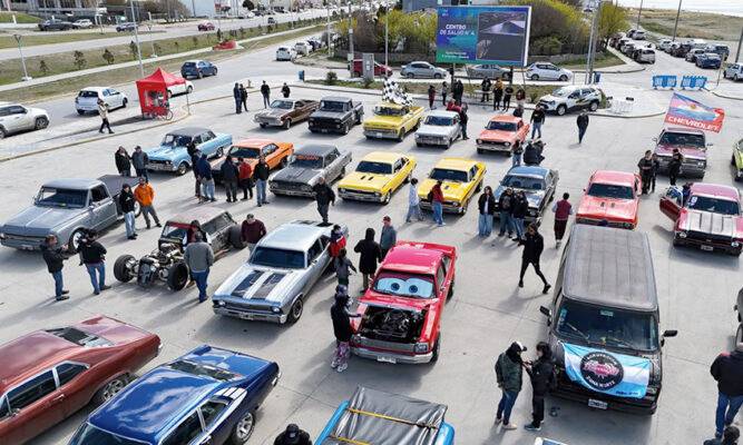 “Encuentro Nacional de Chevrolet del Fin del Mundo” se reúne en Río Grande