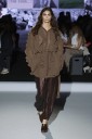 Mercedes-Benz Fashion Week Madrid: Ágatha Ruiz de la Prada entrega la pasarela a la inteligencia artificial, Claro Couture persigue la armonía y el boho vuelve a casa con Yolancris