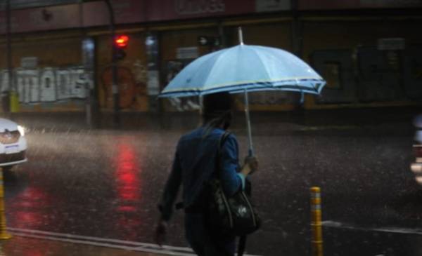 La Plata y toda la provincia de Buenos Aires bajo alerta amarilla por tormentas