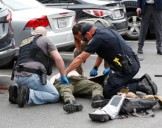 Tiroteo en centro del ICE deja 2 inmigrantes muertos y 1 herido grave