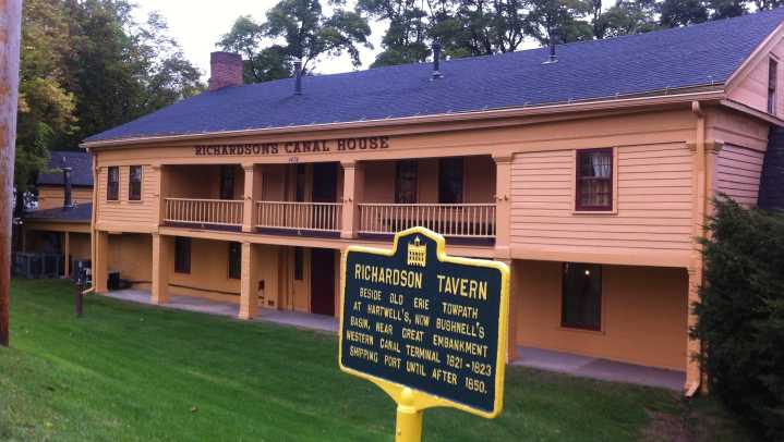 Beloved canal-side restaurant to close after decades in business