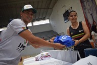 Campeones individuales de los Juegos Intercolegiados, recibieron indumentaria por parte de la alcaldía