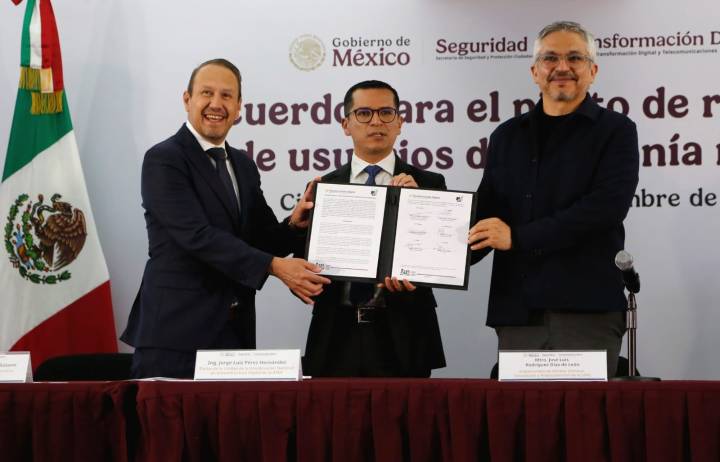 Inicia registro de usuarios de telefonía móvil en México