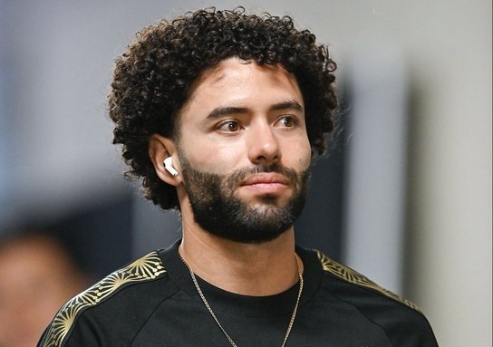 “Chino” Huerta causa baja de la Selección