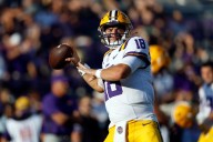 LSU football sputters early in home opening win vs Louisiana Tech