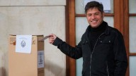 Kicillof votó en La Plata y calificó a las elecciones bonaerenses como “la madre…