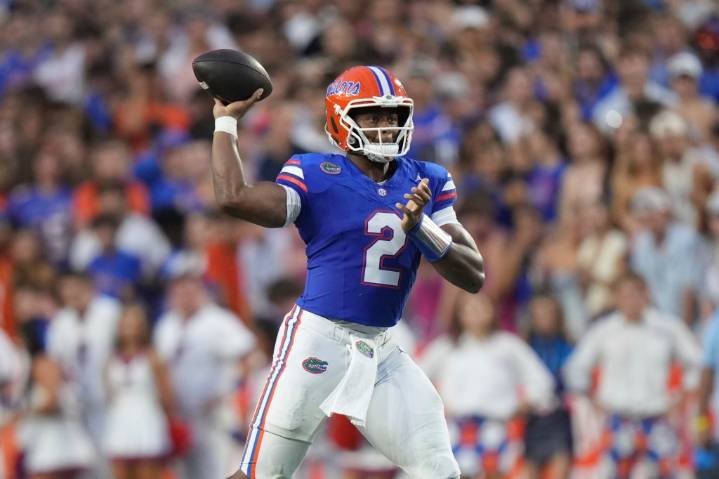 Gators-USF predictions: Can Florida avoid huge upset?