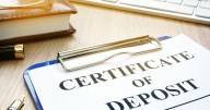 Fed rate cuts are looming. Here's why you should renew your maturing CD anyway.