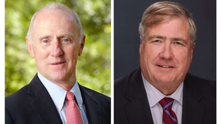 Mike Brock, Ricky Davis earn award named for 'Bear' Bryant