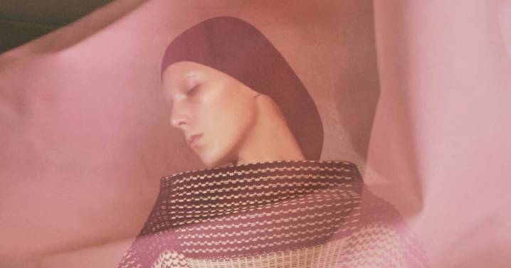 Perfect Form: David Sims Shoots Fall's Softly Sculpted Silhouettes