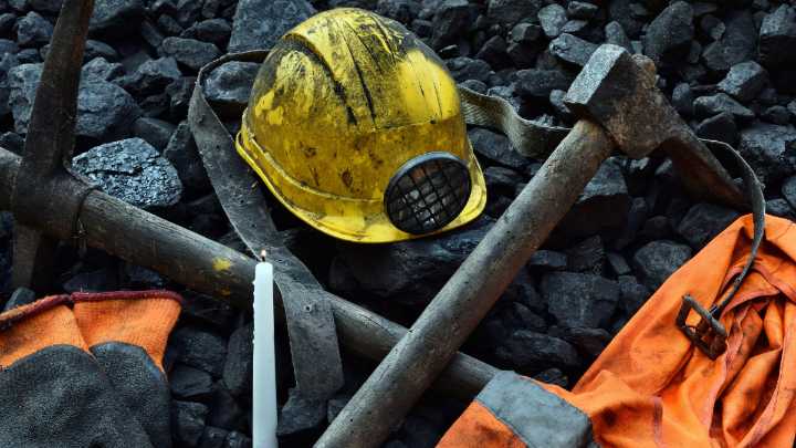 Video | Derrumbe en mina de Antioquia deja atrapados a más de 20 mineros - Canal 1