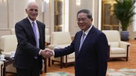 U.S. lawmakers push for military dialogue in a rare China visit
