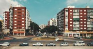 Economía de Uruguay crece en el segundo trimestre, pero pierde impulso